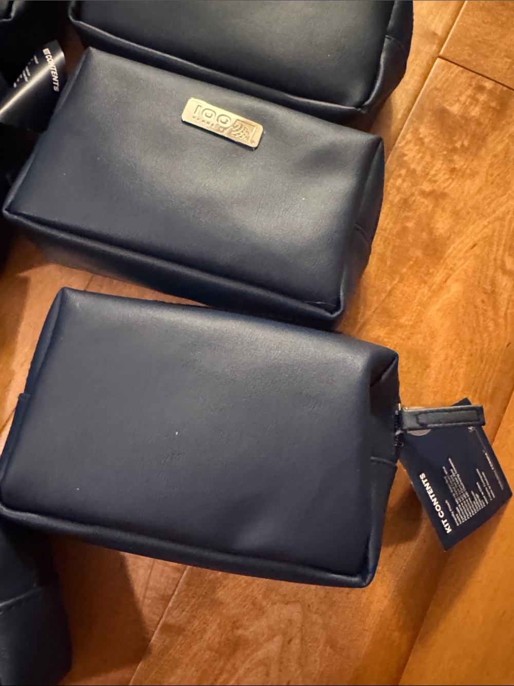 United Airlines Polaris Amenity kits - 100 years, lot of 7 - Picture 4 of 4
